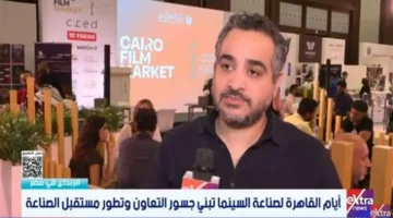 زوار مهرجان القاهرة يشيدون بتطور الخبرات الفنية في مصر وفق السيناريست محمود عزت